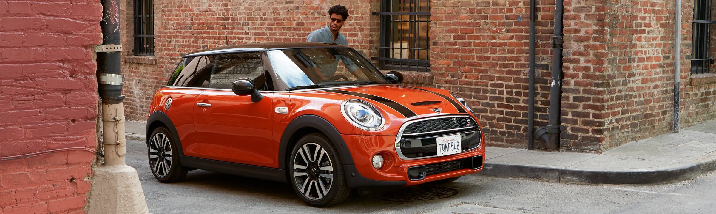 MINIのスポーティな走りを、体感しよう。